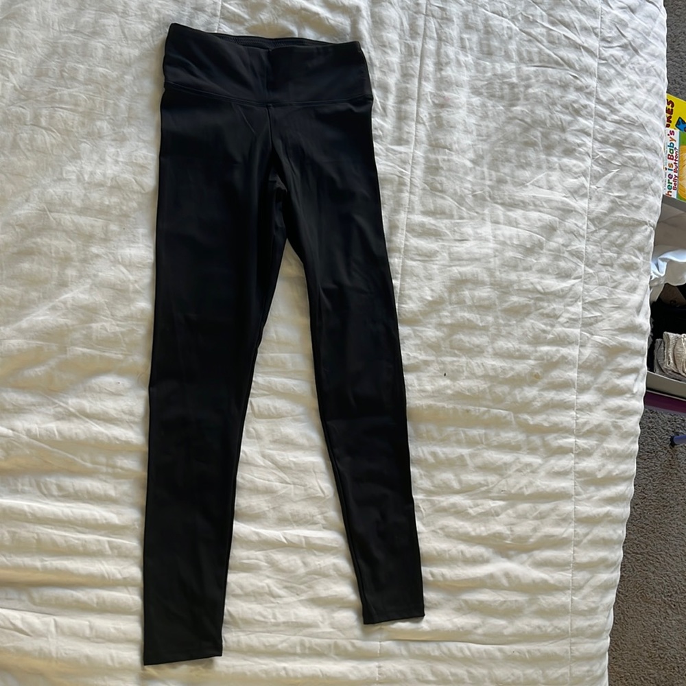 Black leggings